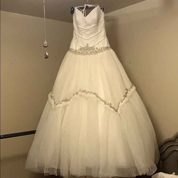 piccione Dresses & Skirts - 🤟🏼❤️Make offer Piccione Alfred Angelo 10 dress
